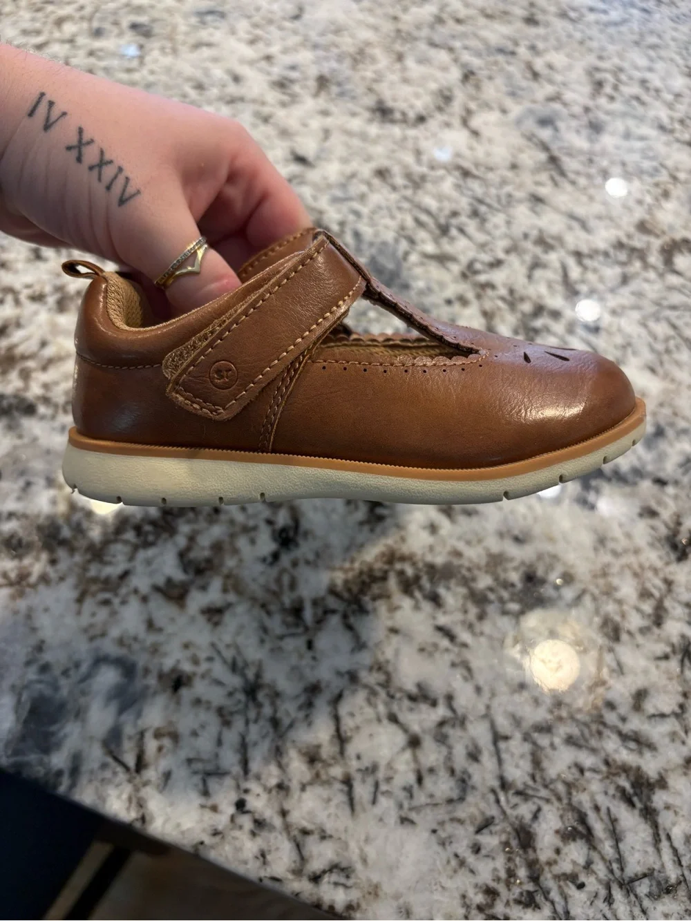 Stride Rite Tan Brown T-Strap Mary Jane Shoes for Kids - Picture 2 of 7